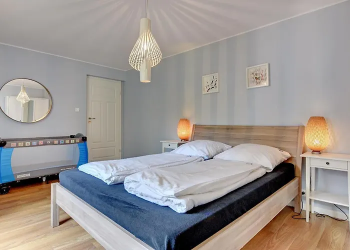 Azure Cozy By Grand Apartamento